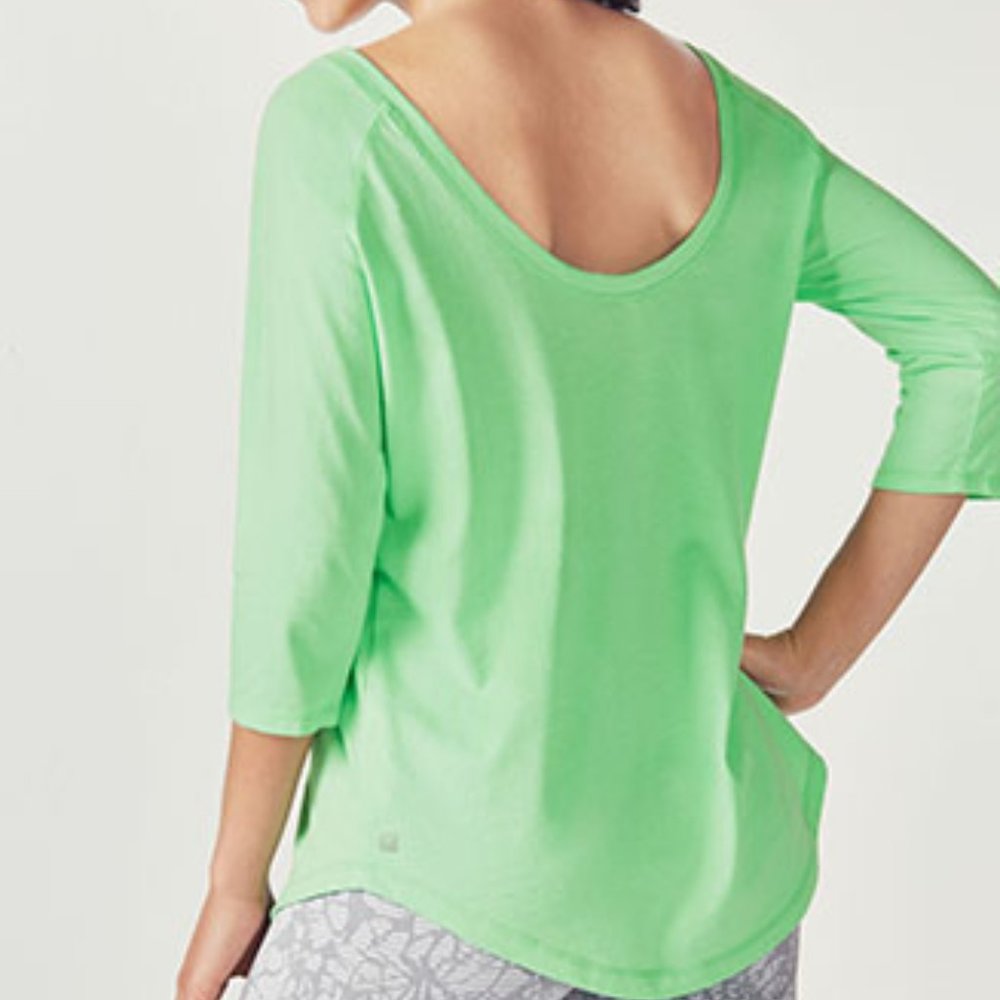 Fabletics Palisades Fuss-Free elegance tee shirt
